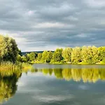 شقة Im Weserbergland